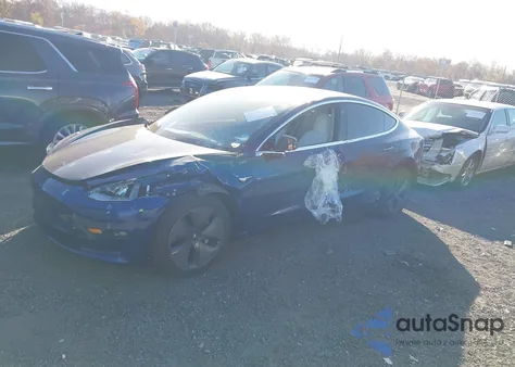 2020 Tesla Model 3 Standard Range Plus Rear-Wheel Drive/Standard Range Rear-Wheel Drive from USA, damaged, VIN 5YJ3E1EA1LF793188
